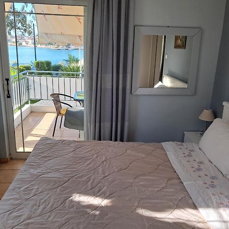 Top Floor On Villa, 3' From Center, By The Sea! Host Is Efi Kwsta Πρέβεζα Εξωτερικό φωτογραφία