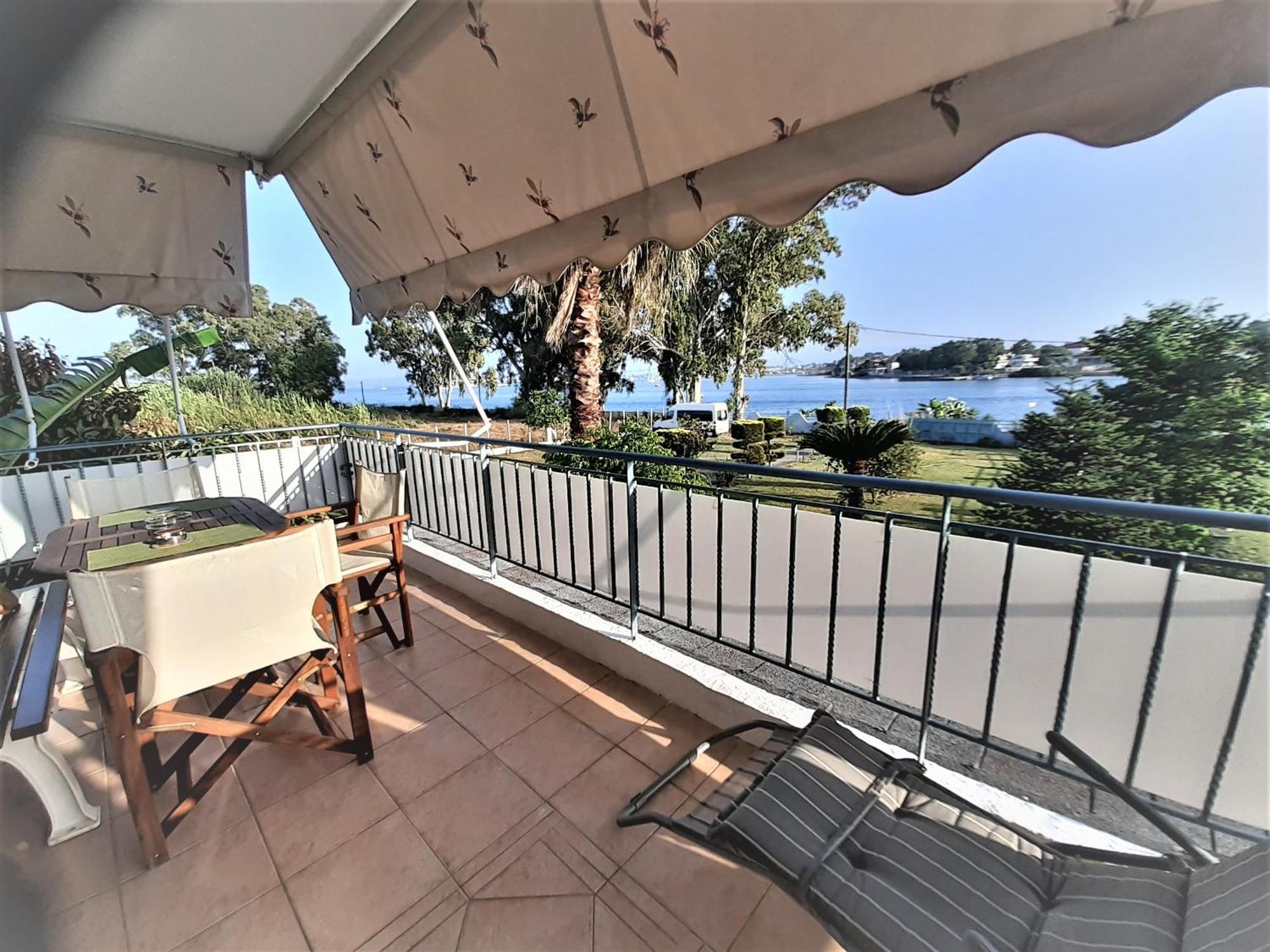 Top Floor On Villa, 3' From Center, By The Sea! Host Is Efi Kwsta Πρέβεζα Εξωτερικό φωτογραφία